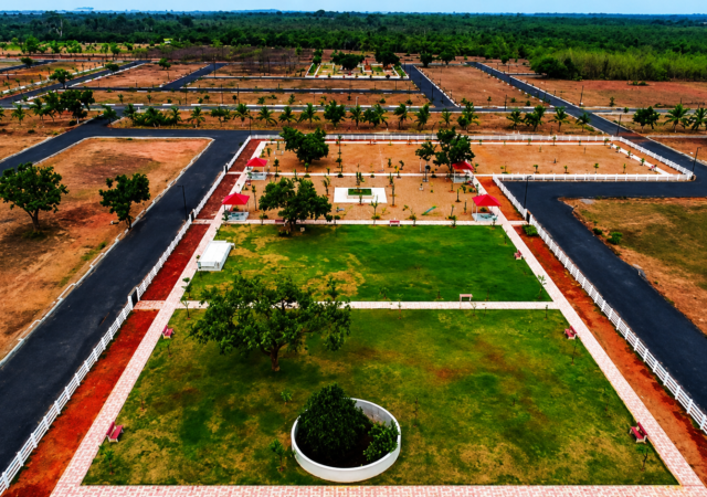 2 Lanbrix Realty